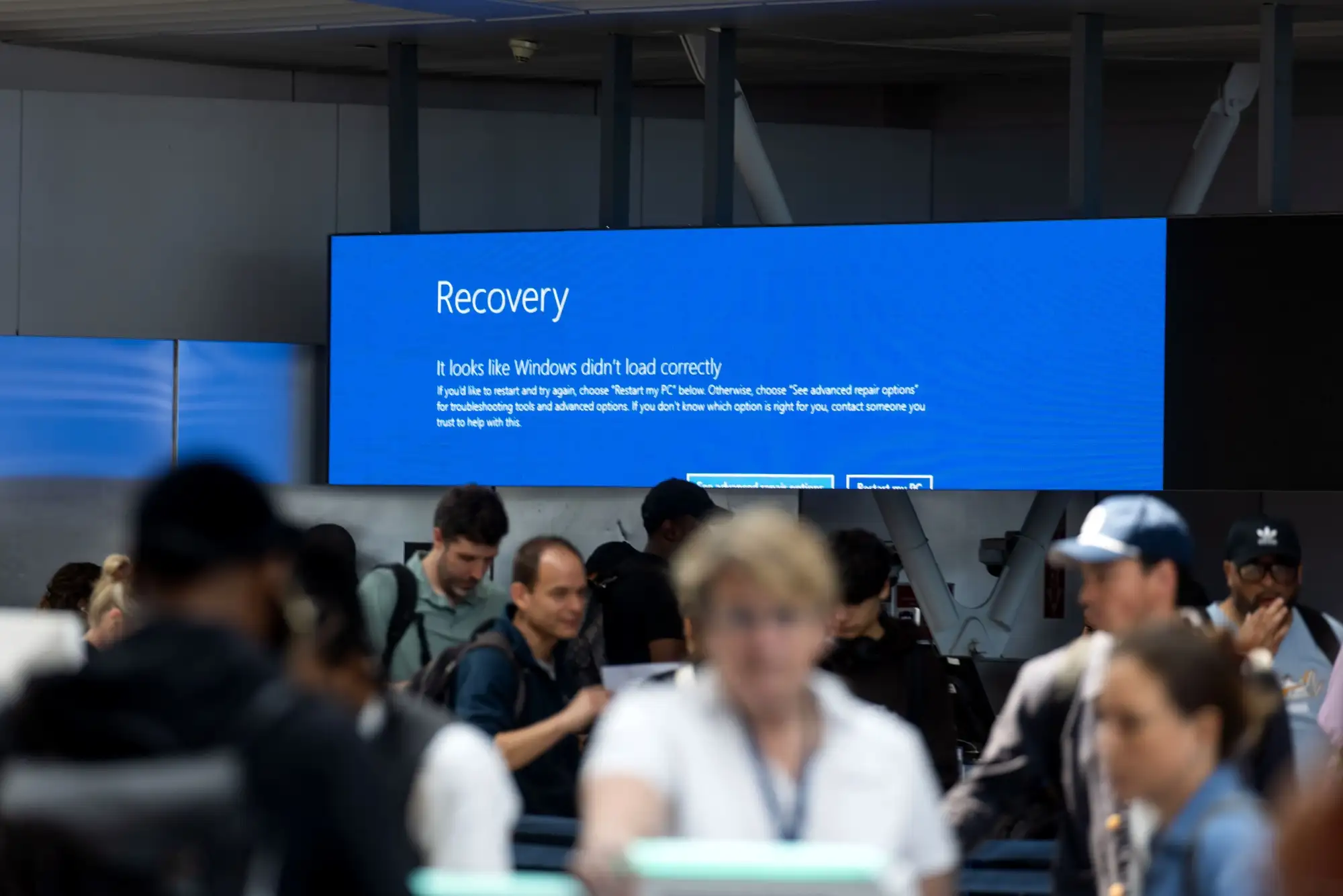 A blue screen of death (BSOD) on a computer monitor.